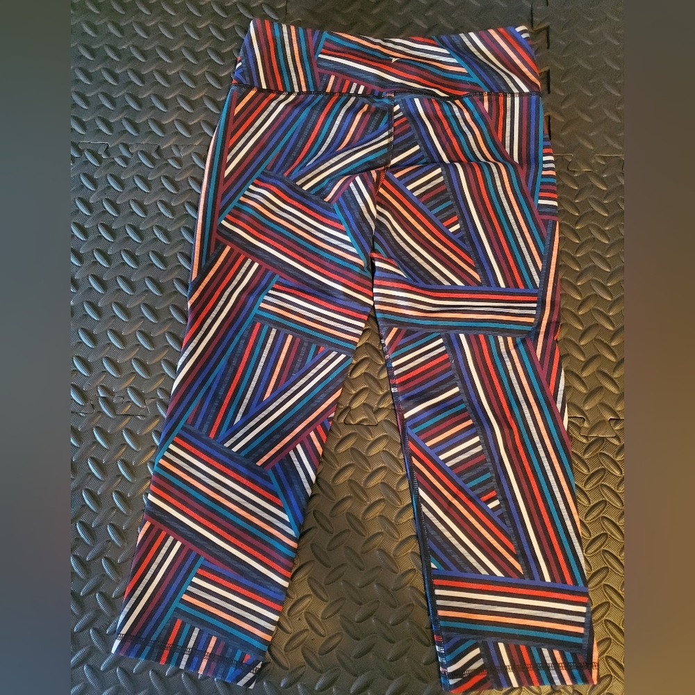 Old Navy crop leggings Medium